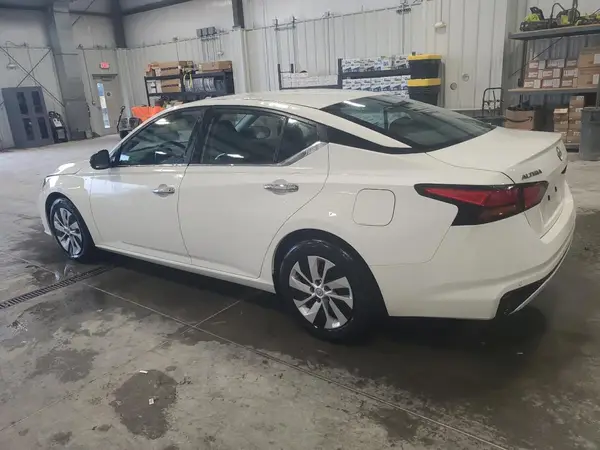 1N4BL4BV9RN388965 2024 NISSAN ALTIMA - Image 2