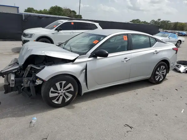 1N4BL4BV9RN393325 2024 NISSAN ALTIMA - Image 1