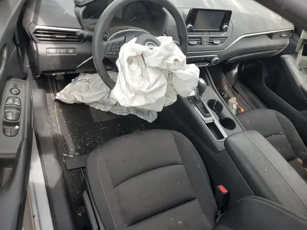 1N4BL4BV9RN393325 2024 NISSAN ALTIMA - Image 8