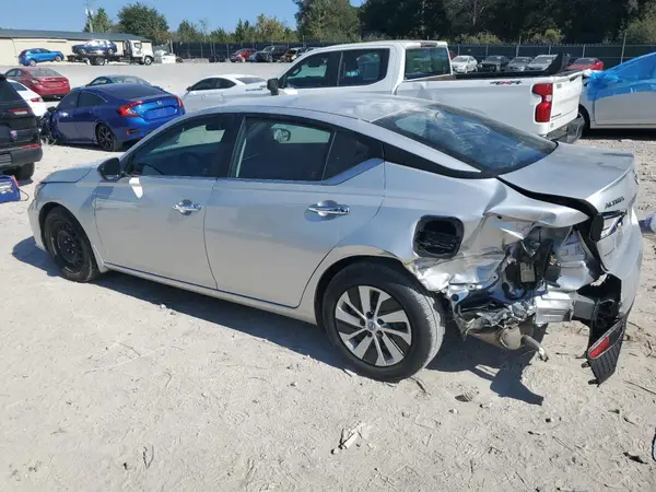 1N4BL4BV9RN394569 2024 NISSAN ALTIMA - Image 2