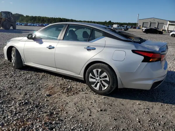 1N4BL4BV9RN412875 2024 NISSAN ALTIMA - Image 2