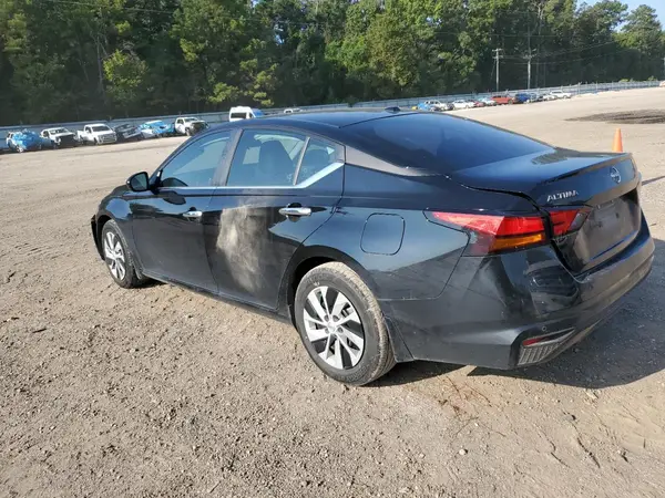 1N4BL4BV9SN300244 2025 NISSAN ALTIMA - Image 2