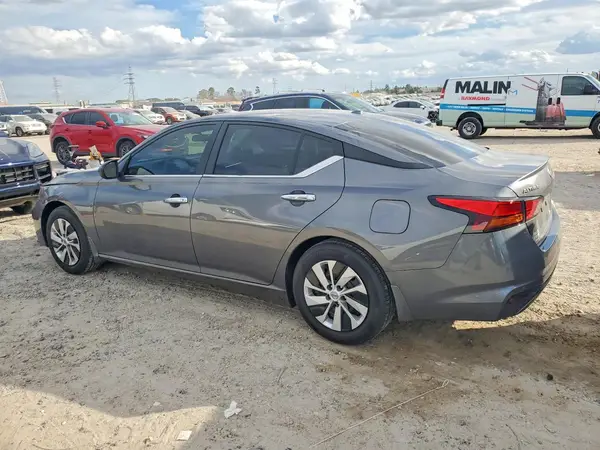 1N4BL4BV9SN332188 2025 NISSAN ALTIMA - Image 2