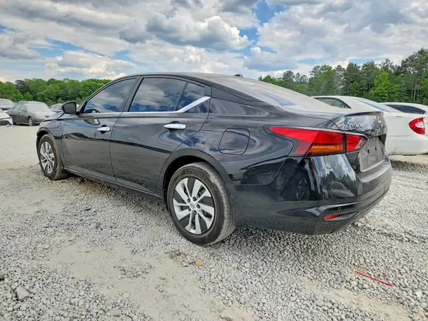 1N4BL4BV9SN414759 2025 NISSAN ALTIMA - Image 2