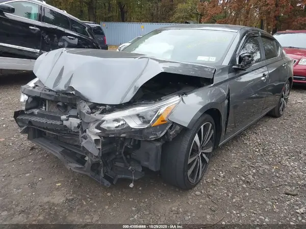 1N4BL4BVXKC120864 2019 NISSAN ALTIMA - Image 2