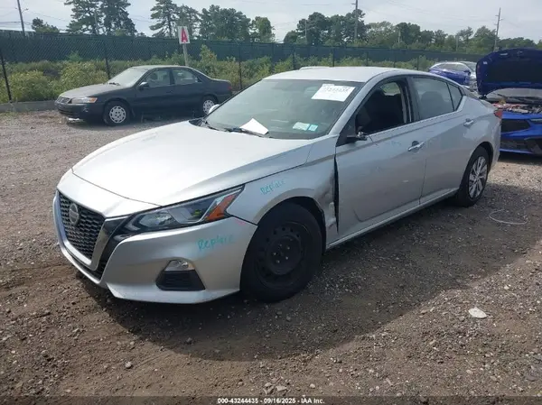 1N4BL4BVXKC124509 2019 NISSAN ALTIMA - Image 2