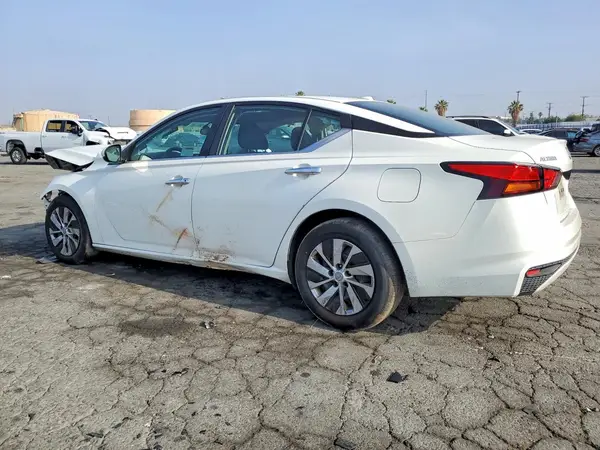1N4BL4BVXKC130018 2019 NISSAN ALTIMA - Image 2