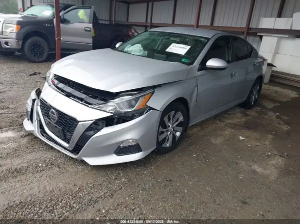 1N4BL4BVXKC135123 2019 NISSAN ALTIMA - Image 2