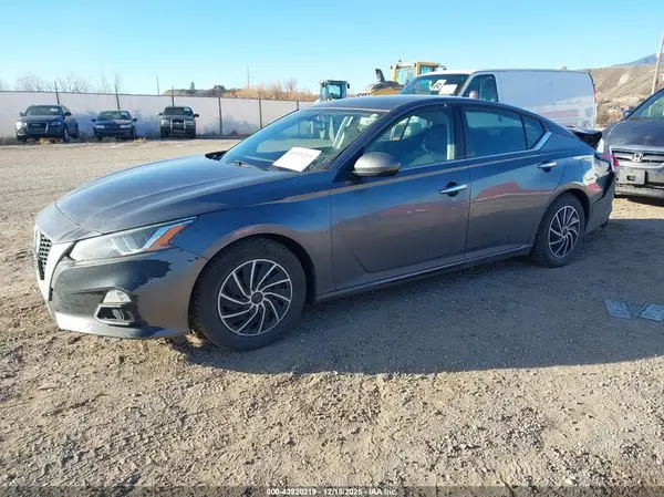 1N4BL4BVXKC149300 2019 NISSAN ALTIMA - Image 2