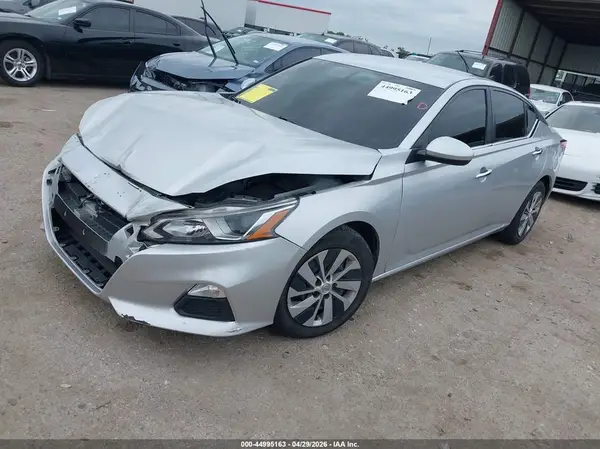 1N4BL4BVXKC169465 2019 NISSAN ALTIMA - Image 2