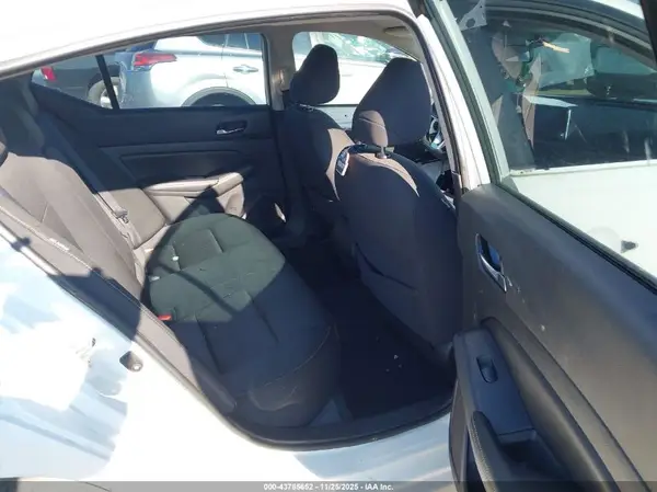 1N4BL4BVXKC172785 2019 NISSAN ALTIMA - Image 8