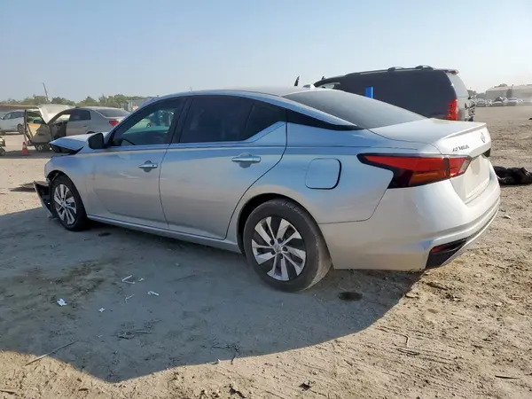 1N4BL4BVXKC213304 2019 NISSAN ALTIMA - Image 2