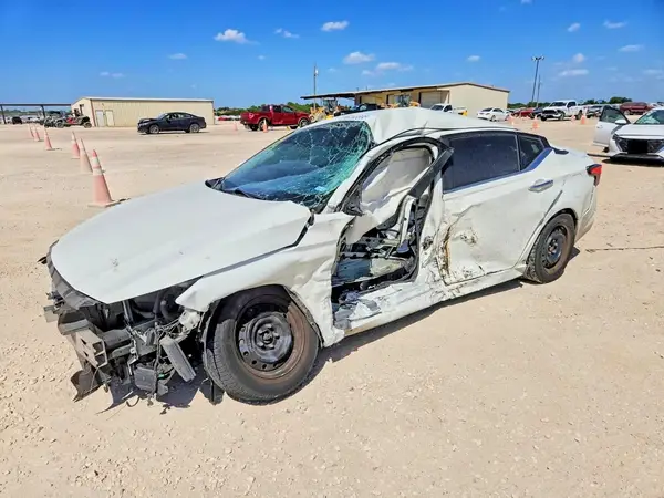 1N4BL4BVXKC228658 2019 NISSAN ALTIMA - Image 1