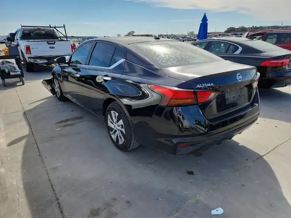 1N4BL4BVXKC229678 2019 NISSAN ALTIMA - Image 2