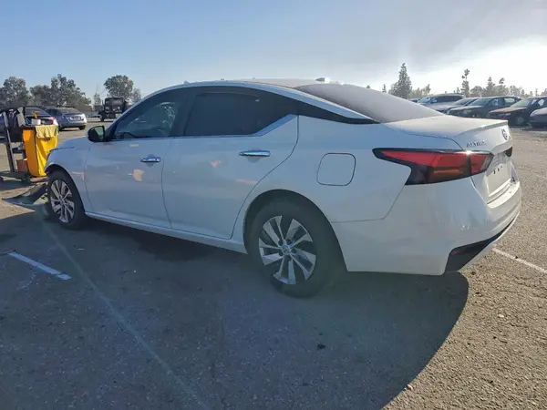 1N4BL4BVXKC233889 2019 NISSAN ALTIMA - Image 2