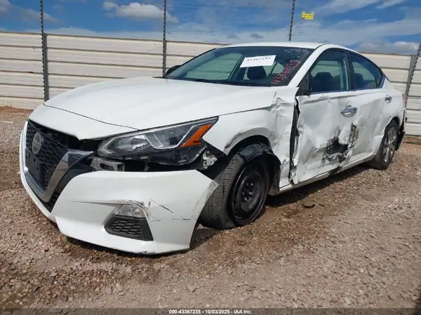1N4BL4BVXKC239675 2019 NISSAN ALTIMA - Image 2