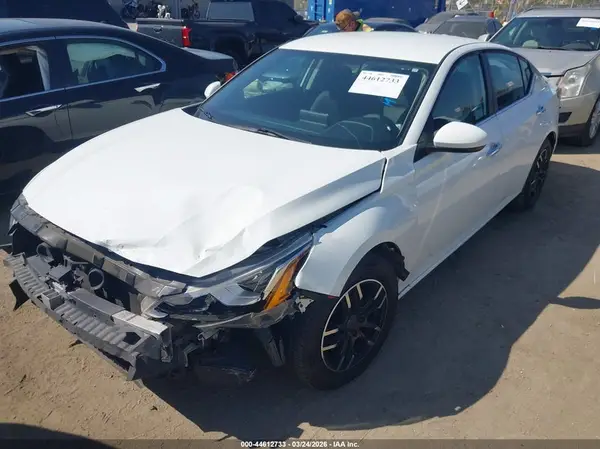 1N4BL4BVXKC247999 2019 NISSAN ALTIMA - Image 2