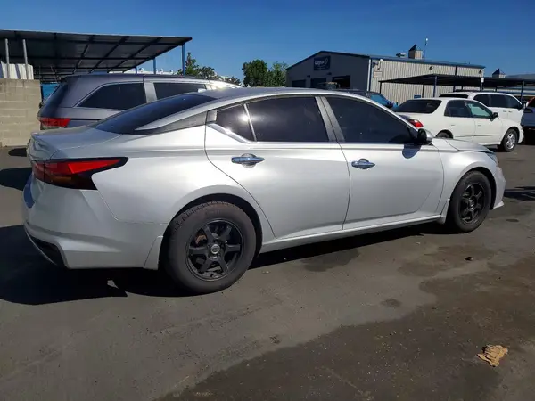 1N4BL4BVXKC258744 2019 NISSAN ALTIMA - Image 2