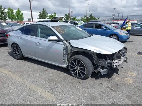 1N4BL4BVXKN313732 2019 NISSAN ALTIMA - Image 1