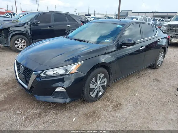 1N4BL4BVXKN316095 2019 NISSAN ALTIMA - Image 2
