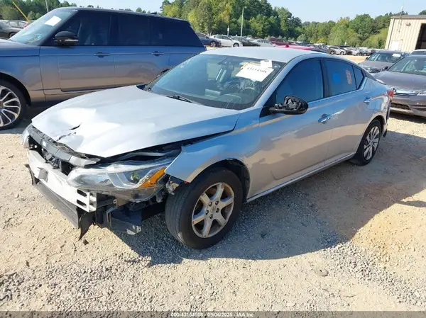 1N4BL4BVXKN325704 2019 NISSAN ALTIMA - Image 2