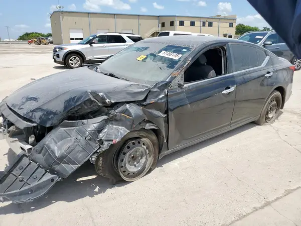 1N4BL4BVXLC113544 2020 NISSAN ALTIMA - Image 1