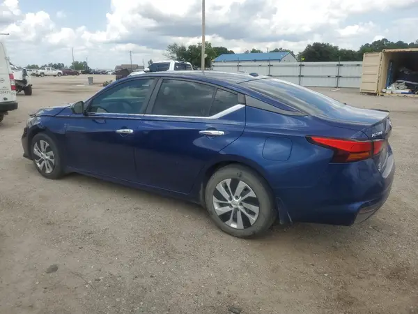 1N4BL4BVXLC131445 2020 NISSAN ALTIMA - Image 2