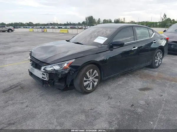 1N4BL4BVXLC134684 2020 NISSAN ALTIMA - Image 2