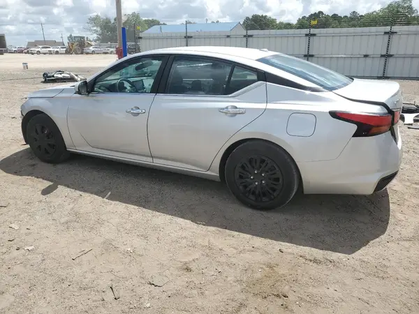 1N4BL4BVXLC180287 2020 NISSAN ALTIMA - Image 2