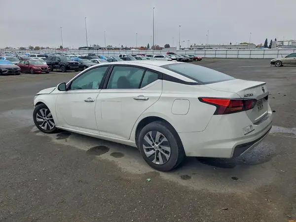 1N4BL4BVXLC201901 2020 NISSAN ALTIMA - Image 2