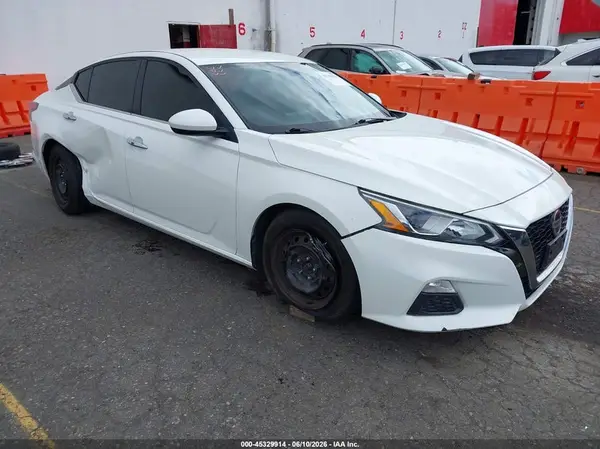 1N4BL4BVXLC205365 2020 NISSAN ALTIMA - Image 1