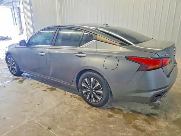1N4BL4BVXLC209190 2020 NISSAN ALTIMA - Image 2