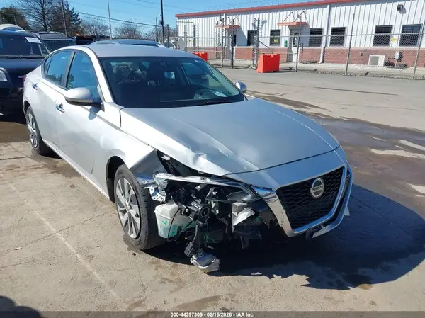 1N4BL4BVXLC213045 2020 NISSAN ALTIMA - Image 1