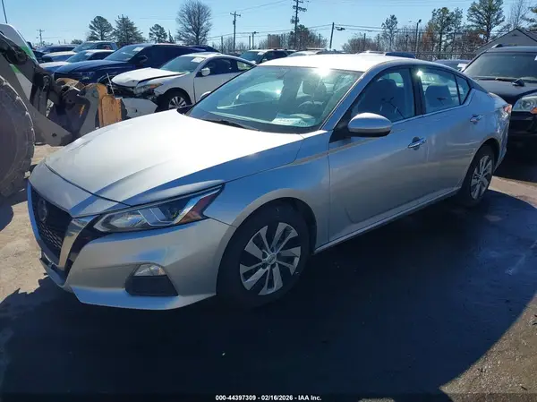 1N4BL4BVXLC213045 2020 NISSAN ALTIMA - Image 2