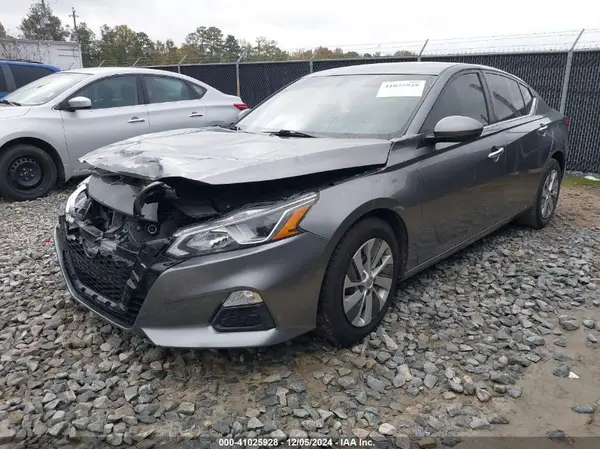 1N4BL4BVXLC214308 2020 NISSAN ALTIMA - Image 2