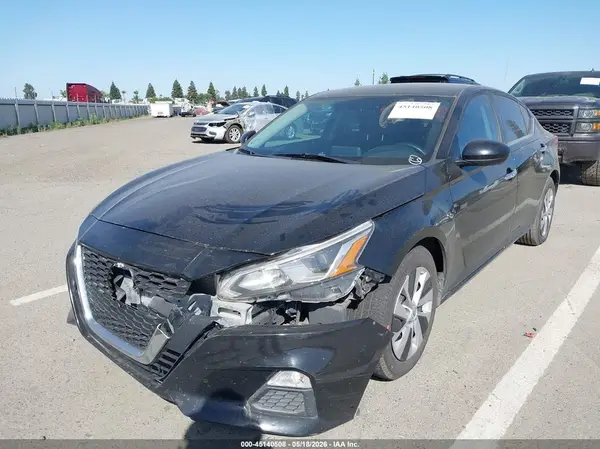 1N4BL4BVXLC215703 2020 NISSAN ALTIMA - Image 2