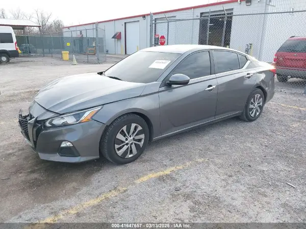 1N4BL4BVXLC233182 2020 NISSAN ALTIMA - Image 2