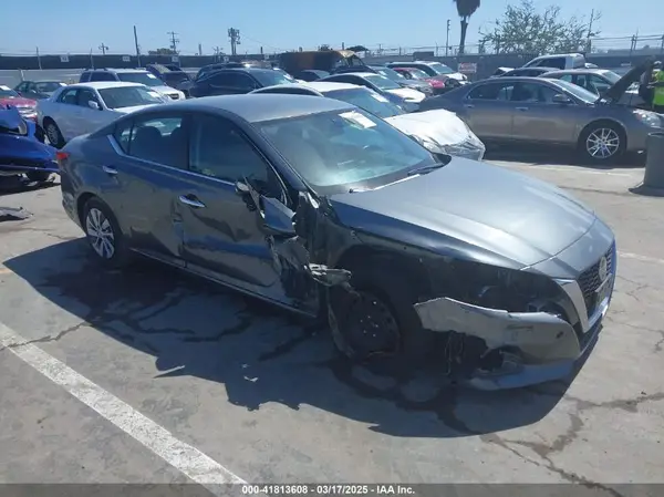 1N4BL4BVXLC237264 2020 NISSAN ALTIMA - Image 1