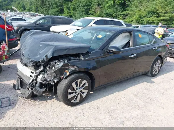 1N4BL4BVXLC237345 2020 NISSAN ALTIMA - Image 2