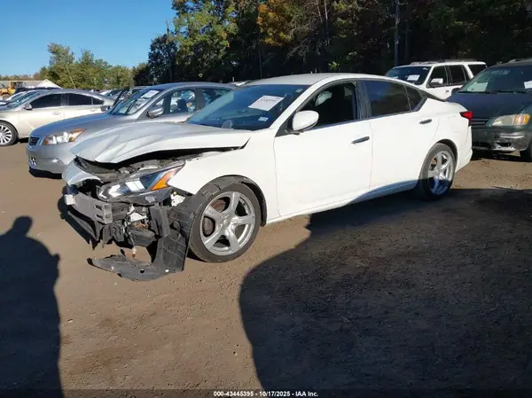 1N4BL4BVXLC238673 2020 NISSAN ALTIMA - Image 2