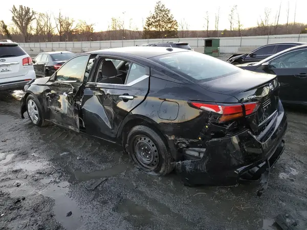 1N4BL4BVXLC239791 2020 NISSAN ALTIMA - Image 2