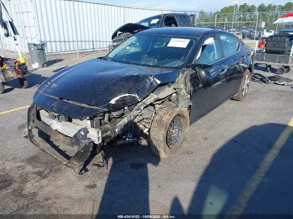 1N4BL4BVXLC250113 2020 NISSAN ALTIMA - Image 2