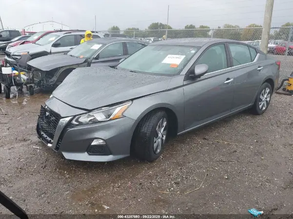 1N4BL4BVXLC262939 2020 NISSAN ALTIMA - Image 2