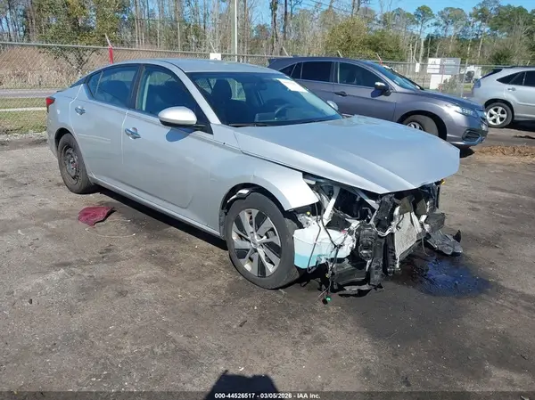 1N4BL4BVXLC264173 2020 NISSAN ALTIMA - Image 1