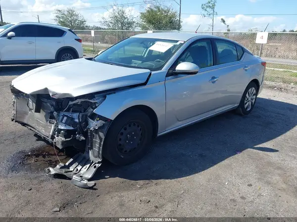 1N4BL4BVXLC264173 2020 NISSAN ALTIMA - Image 2