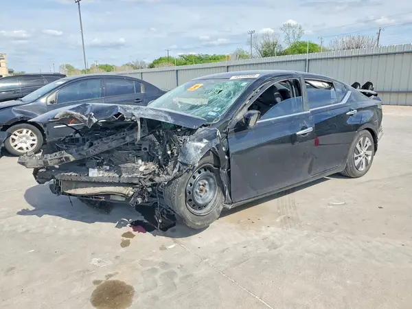1N4BL4BVXLC267638 2020 NISSAN ALTIMA - Image 1