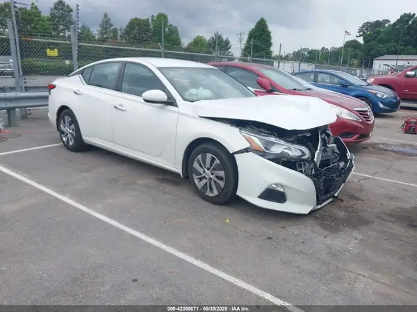 1N4BL4BVXMN380916 2021 NISSAN ALTIMA - Image 1