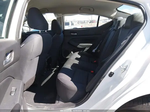 1N4BL4BVXMN399403 2021 NISSAN ALTIMA - Image 8