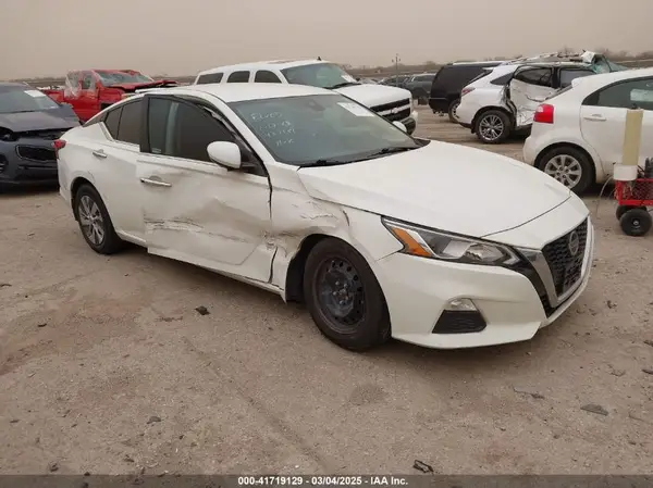 1N4BL4BVXMN413252 2021 NISSAN ALTIMA - Image 1