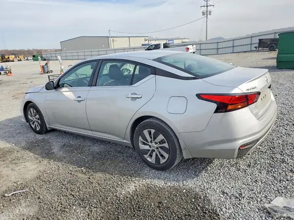 1N4BL4BVXNN347061 2022 NISSAN ALTIMA - Image 2